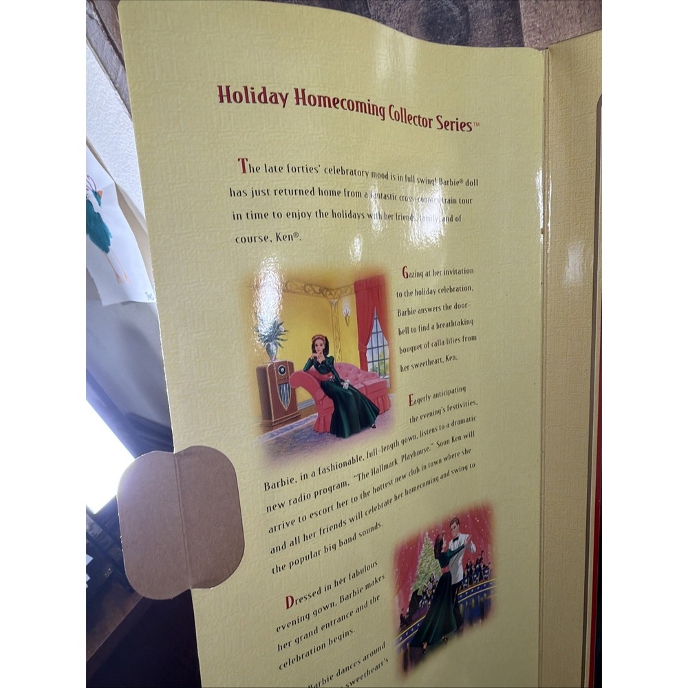 1998 Hallmark Holiday Sensation Barbie Special Edition #19792 1940s Nostalgia - Picture 11 of 16